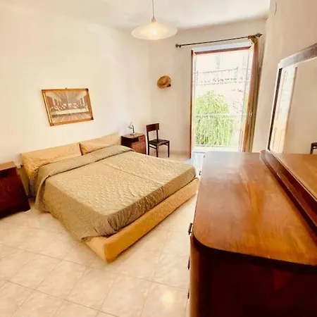 Residenza Le Scalette - Primo Piano Carloforte (Isola di San Pietro)