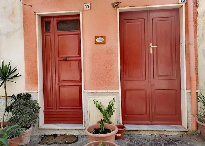 Residenza Le Scalette - Primo Piano Carloforte (Isola di San Pietro)